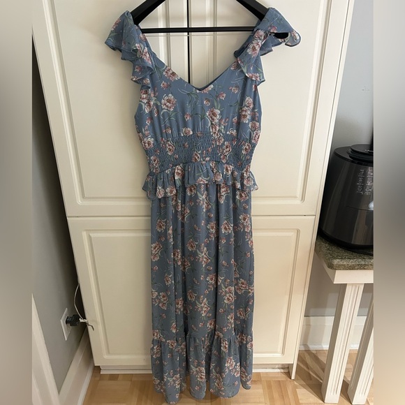 Floret Studios Luna Floral Smocked Midi Dress - Picture 3 of 5